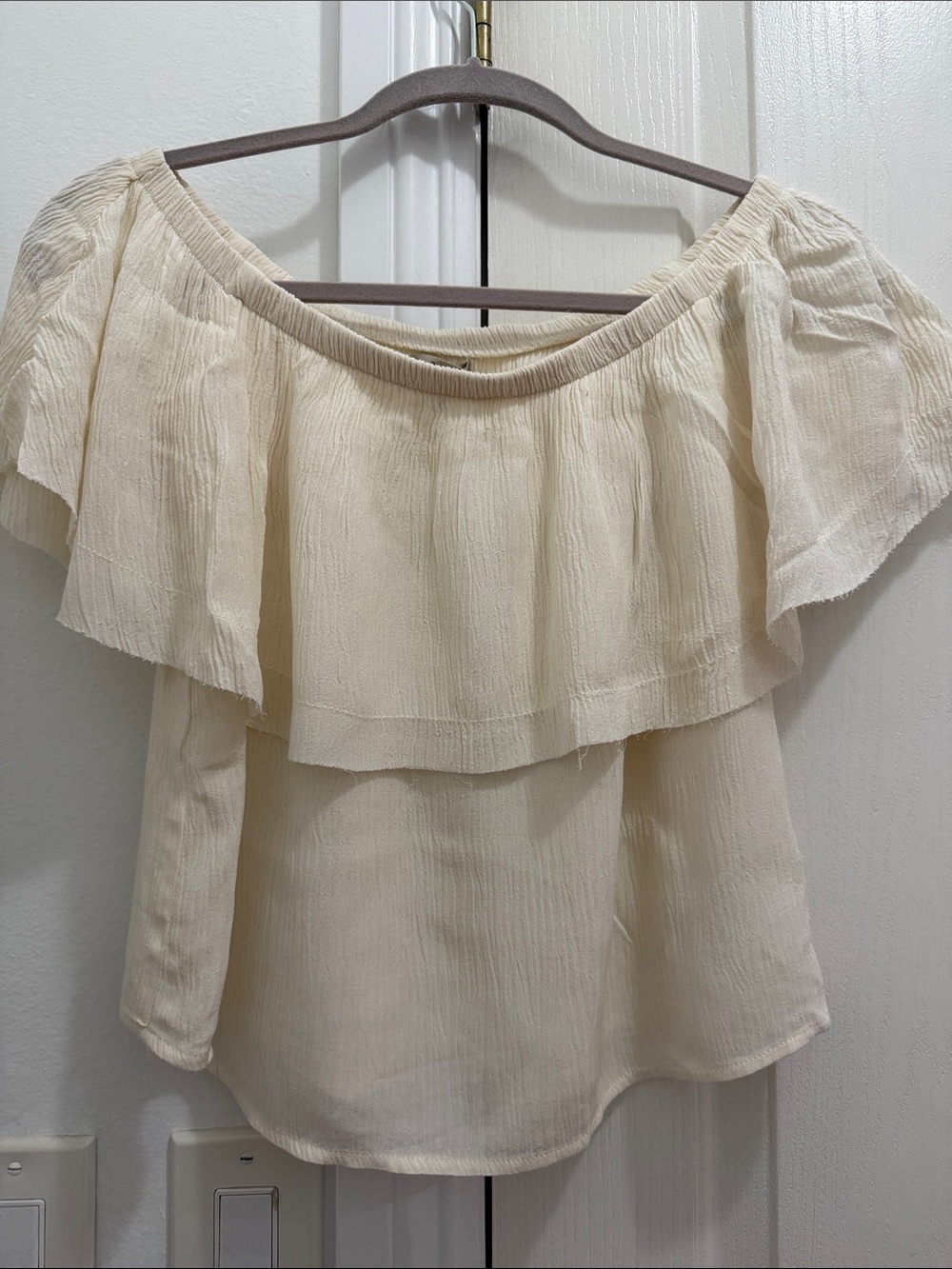 Ecote Cream Off-Shoulder Ruffle Blouse
